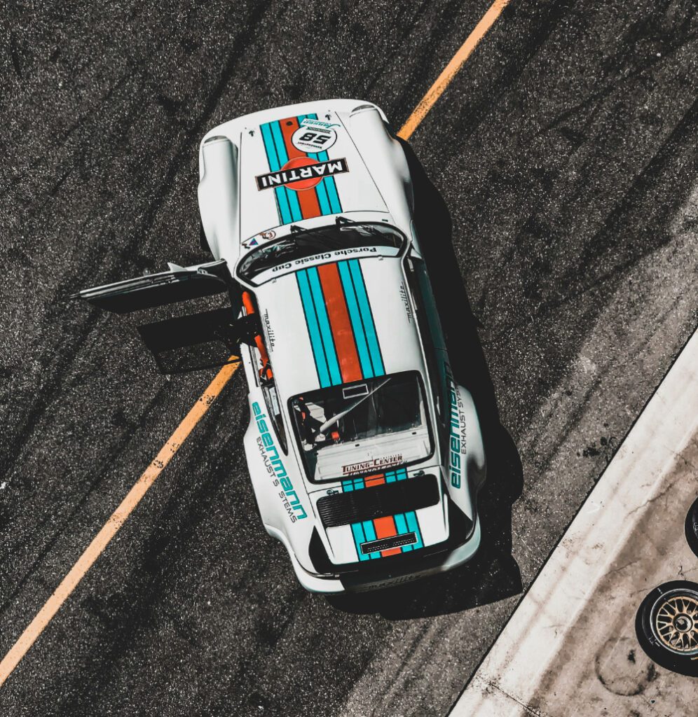 Porsche 911 race car in Martini colours
